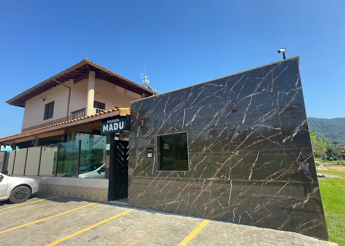 Pousada Chales MaduHotel em Ubatuba